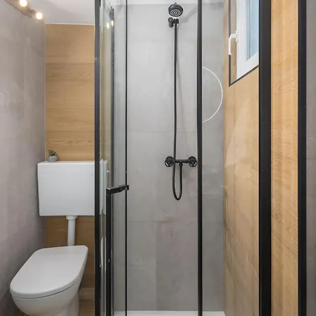 An - Rooftop Terrace In The Heart Of Lägenhet