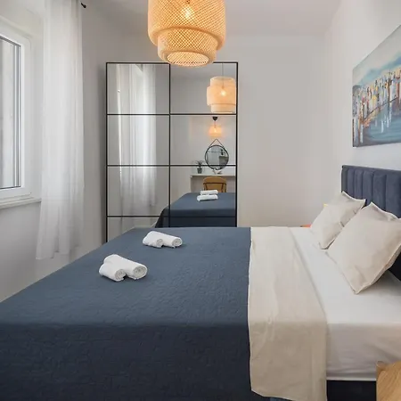 An - Rooftop Terrace In The Heart Of